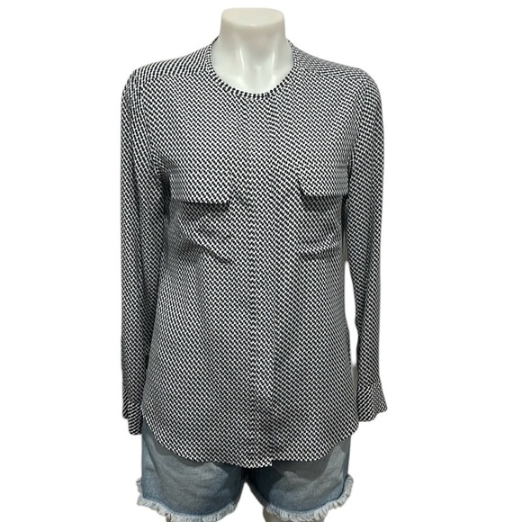 Equipment Lynn black & White geometric print silk button down blouse size S - Picture 2 of 8